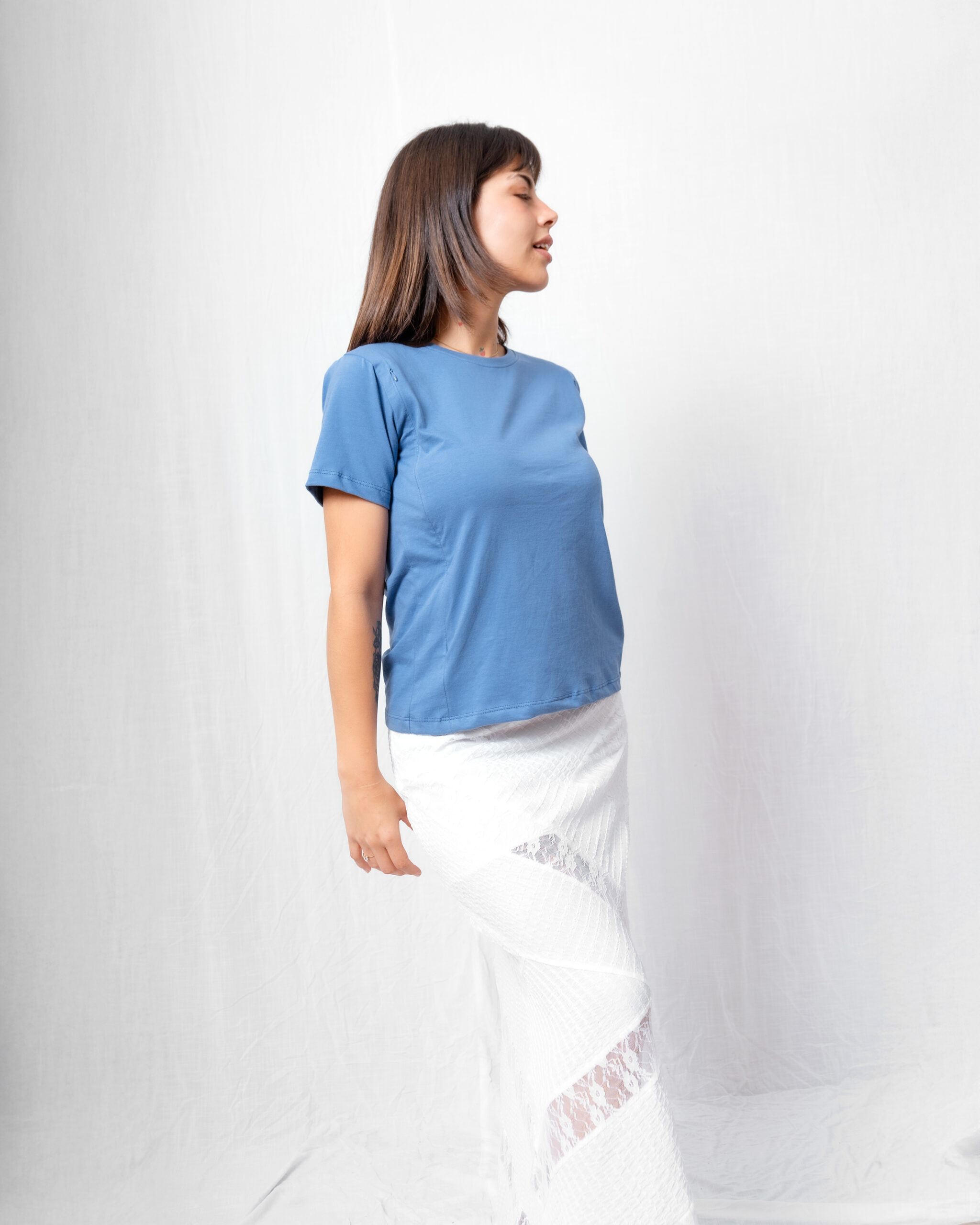 Polera Maternal y Lactancia | Azul Essential - Imagen 3