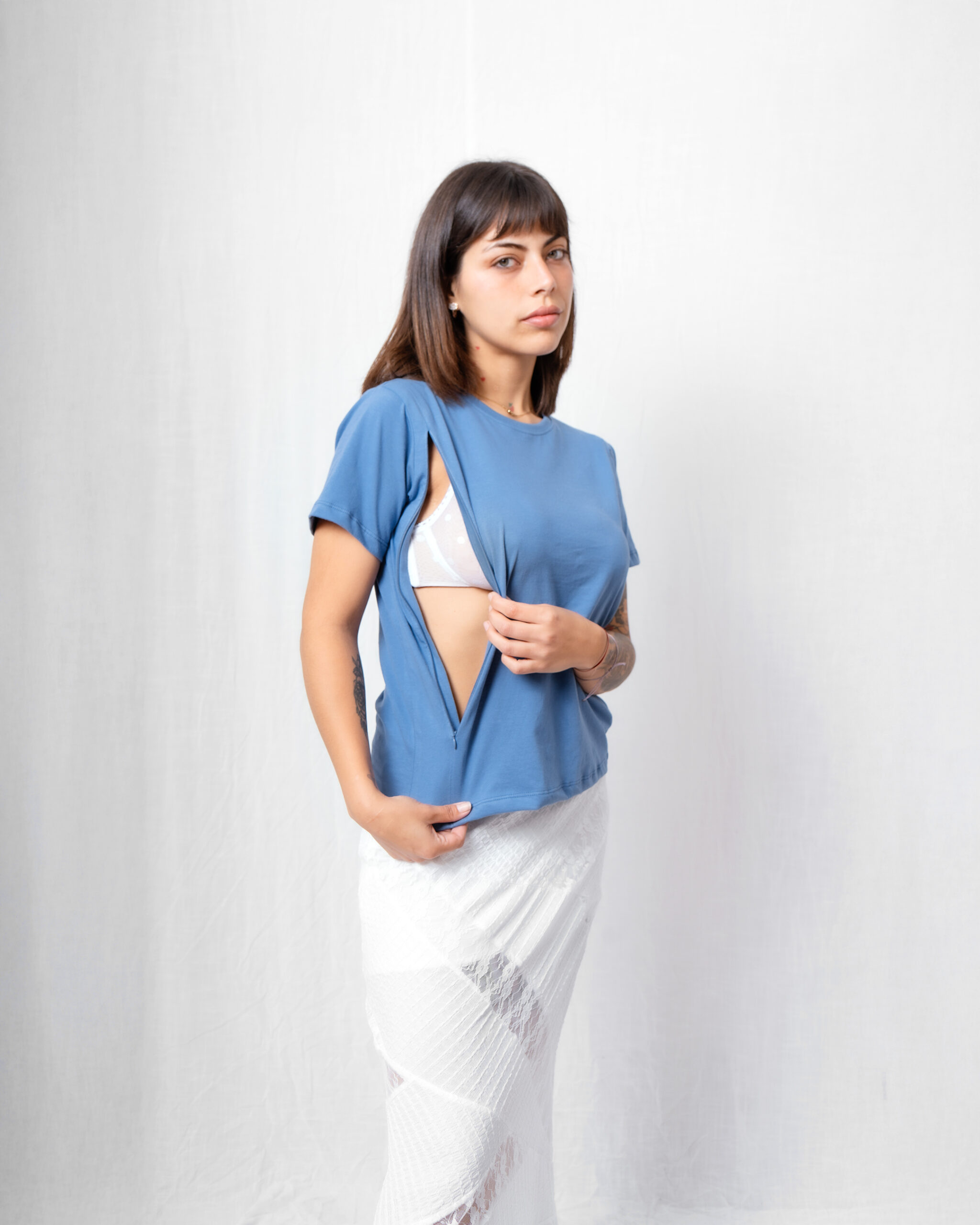 Polera Maternal y Lactancia | Azul Essential - Imagen 5